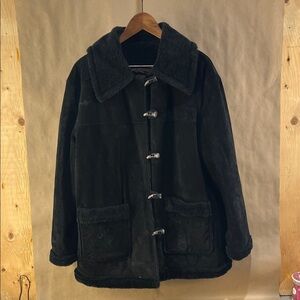 Vintage Men’s Kiscorp Black Shearling Coat (Size L)